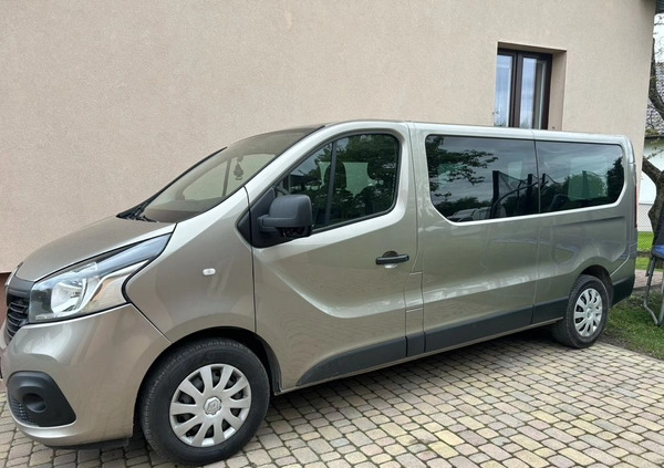 Renault Trafic cena 69900 przebieg: 230000, rok produkcji 2018 z Tarnów małe 436